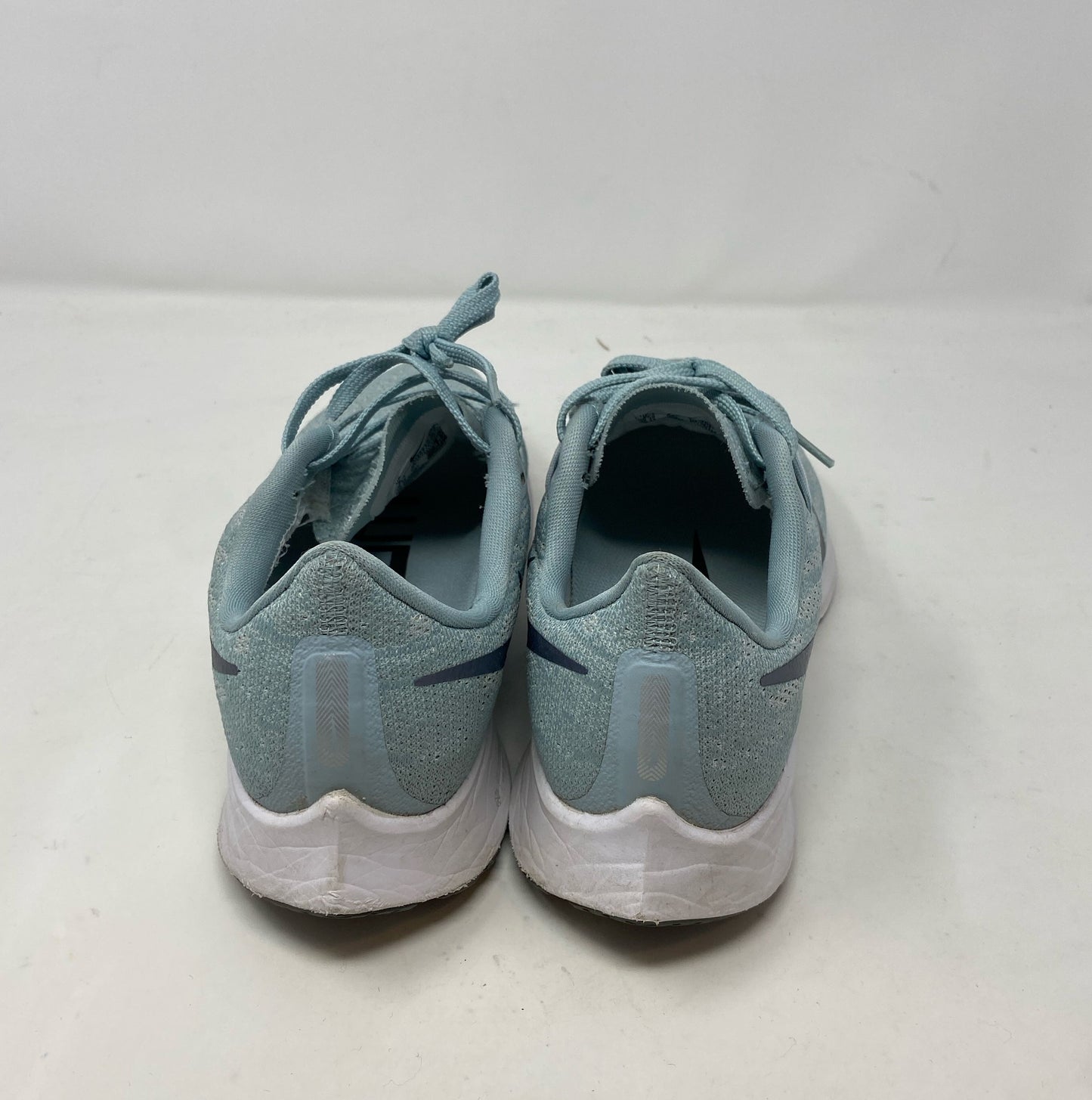 Right-LPNRREJ2522478