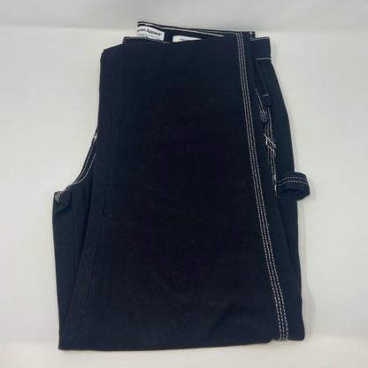 Back-UNT890038HJH