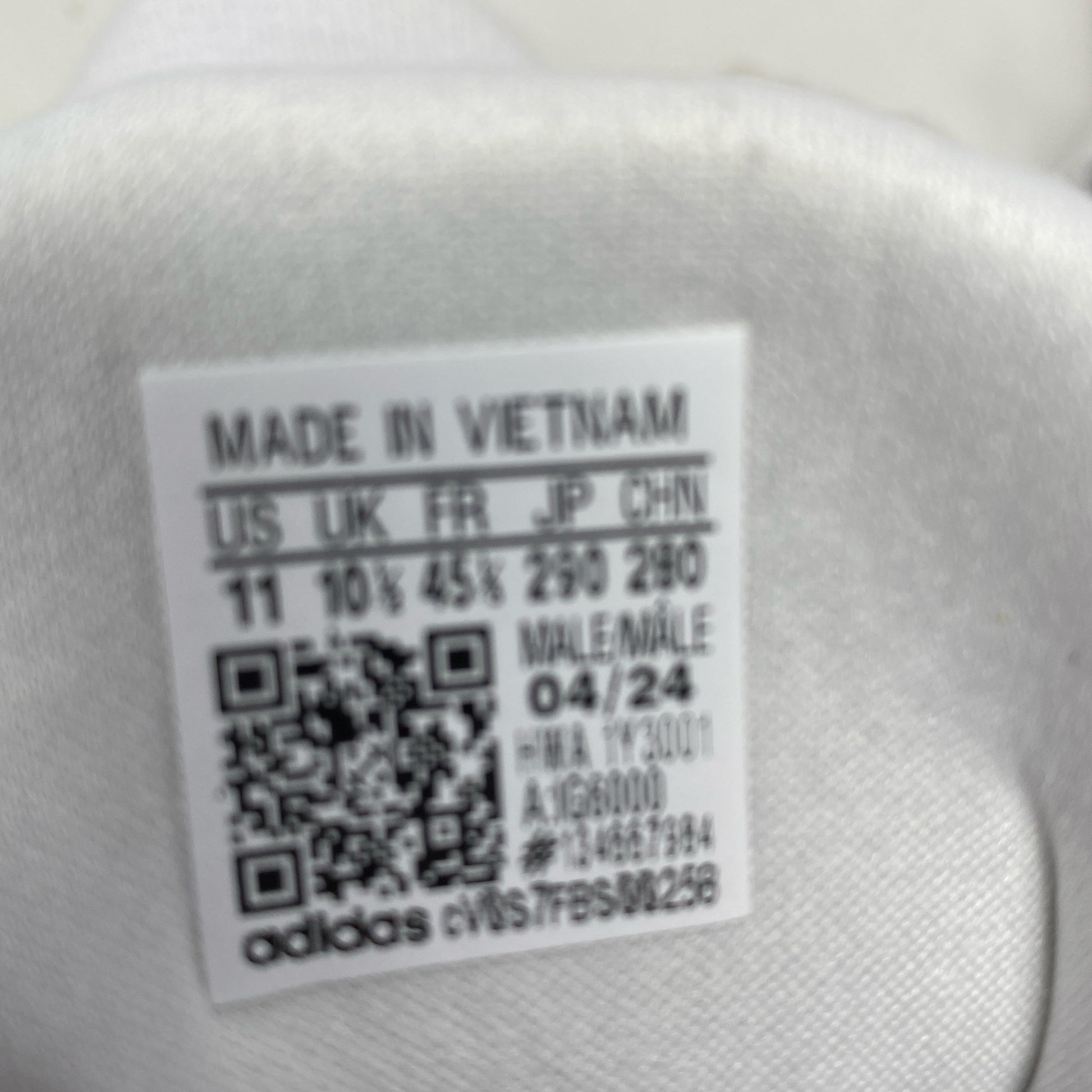 Serial #/Tag-UNT589697FMP