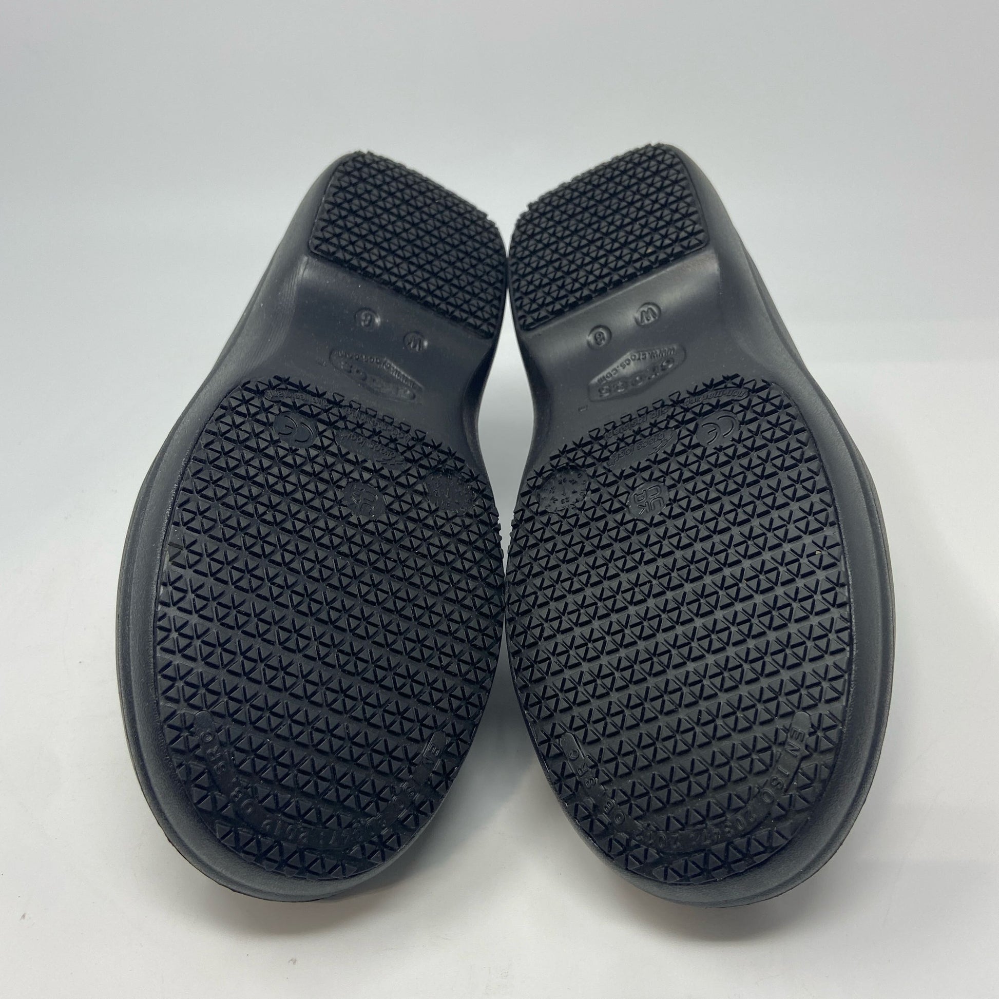 Bottom-UNT8661094VQ