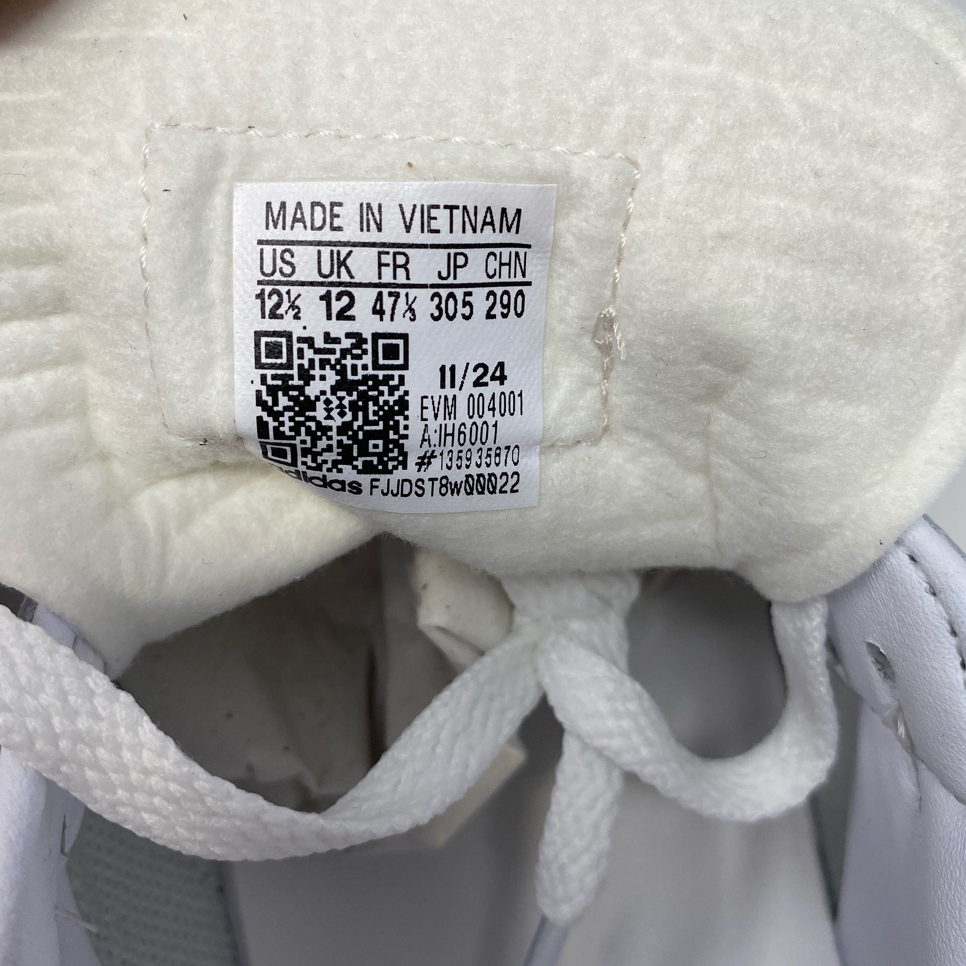 Serial #/Tag-UNT186657FTF