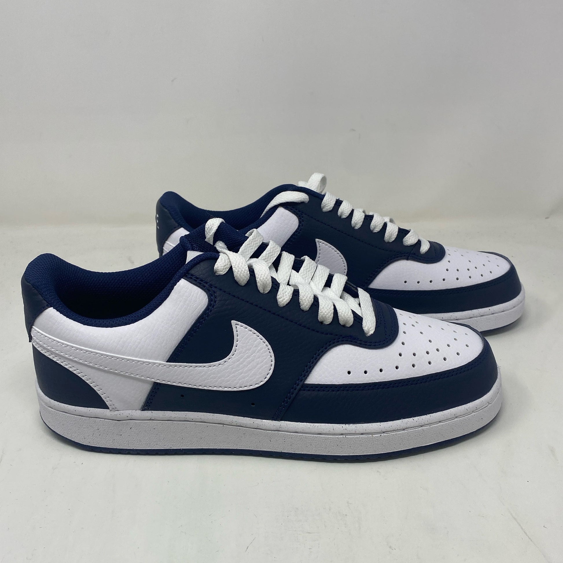 Front-UNT280719ID4