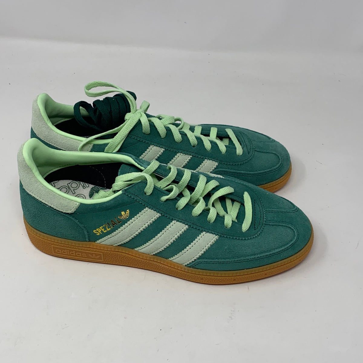 Front-UNT881088ST3