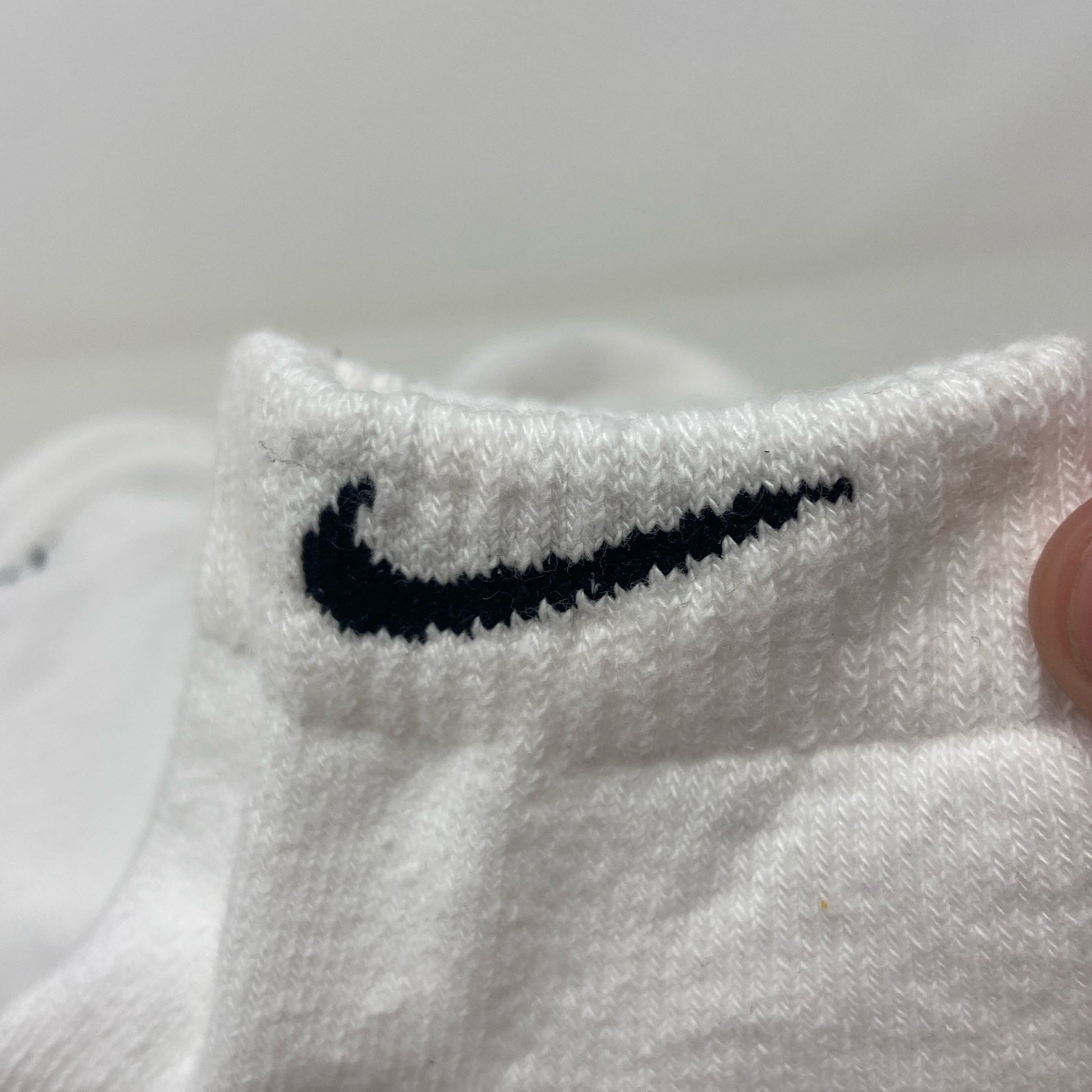 Serial #/Tag-UNT563598H15