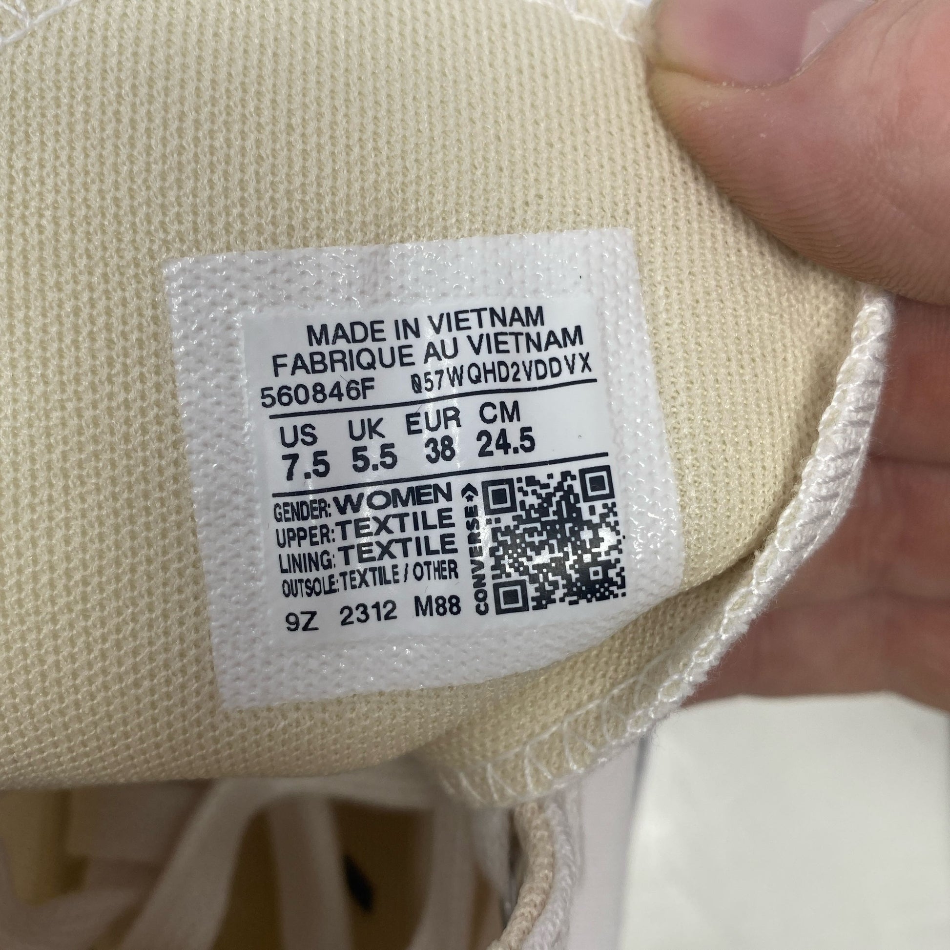 Serial #/Tag-UNT515044GJ3