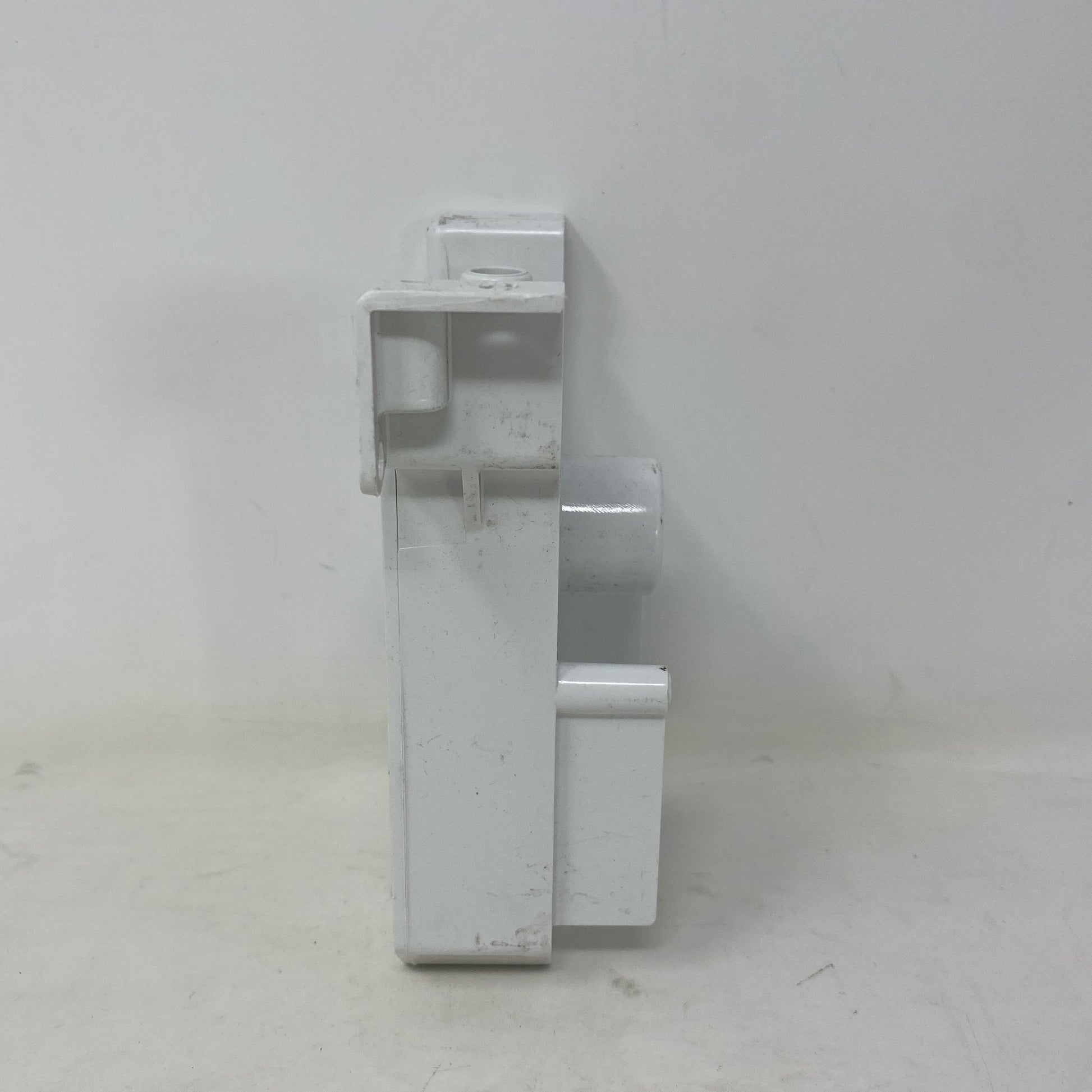 Right-UNT949987YYQ