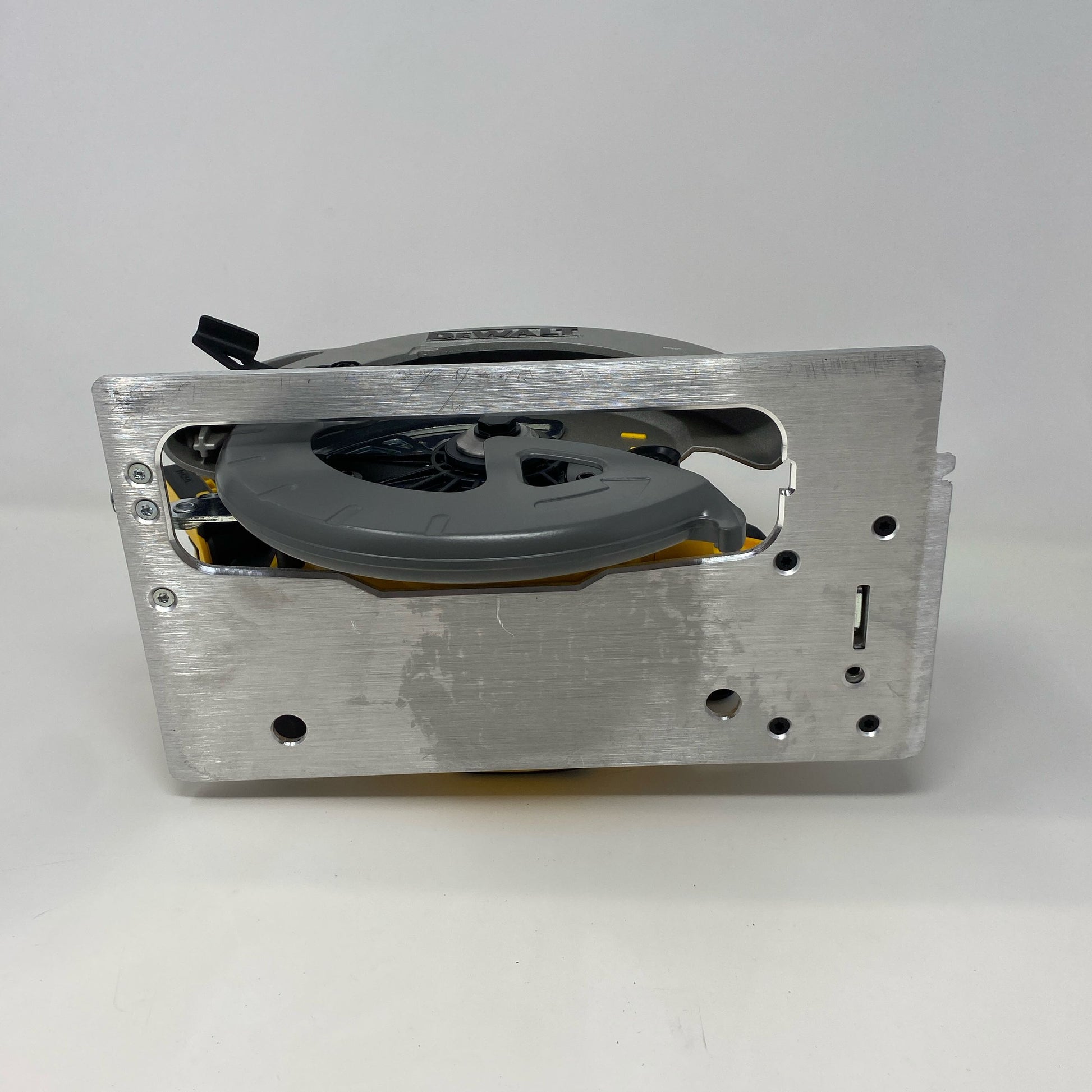 Bottom-UNT710074YD8