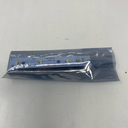 Front-UNT613352AYI