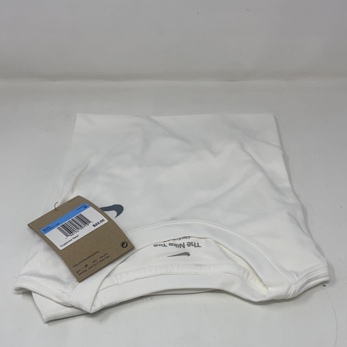 Back-UNT8239033W2J