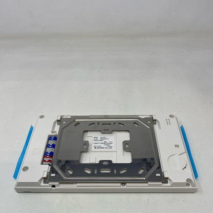 Bottom-UNT925683IC6
