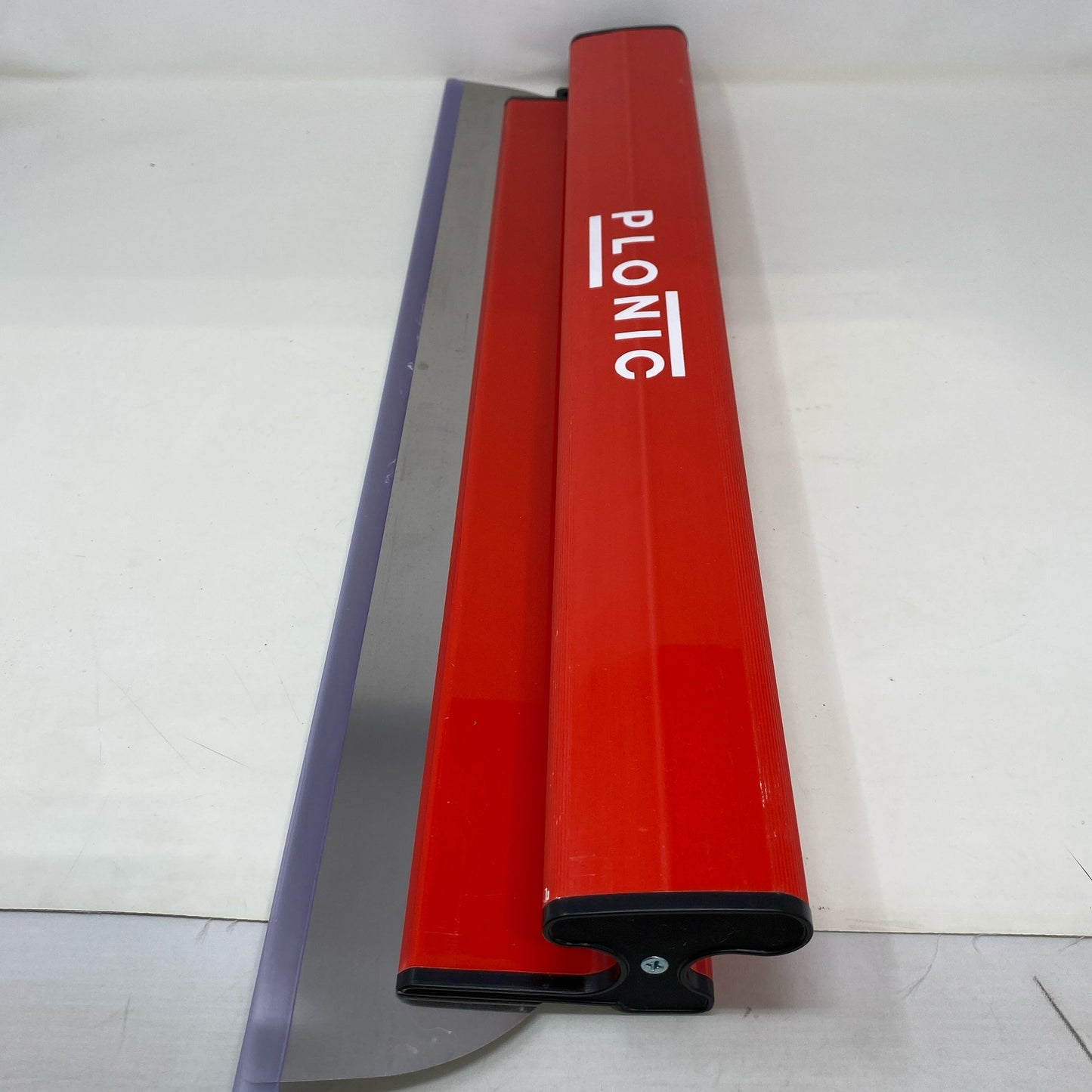 Left-UNT131571RVQ
