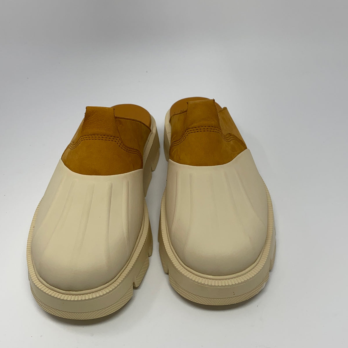 Left-UNT184538JQ0