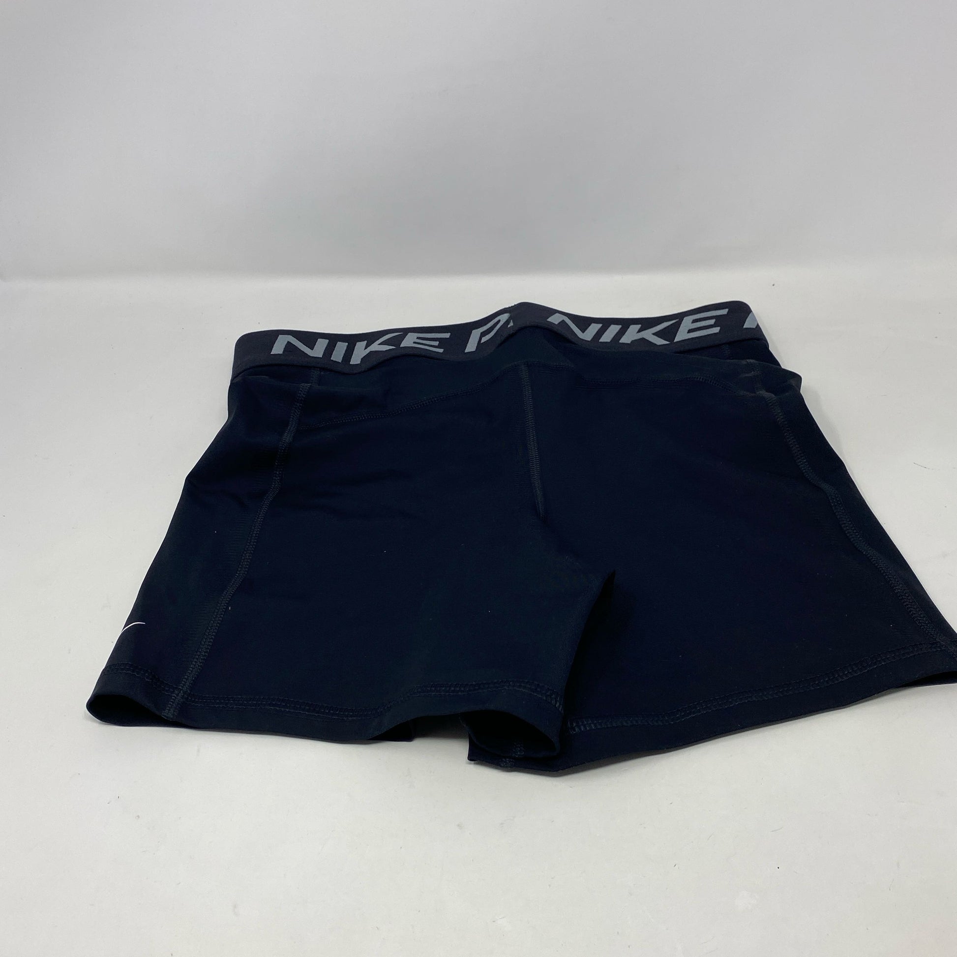 Bottom-LPNO579084387