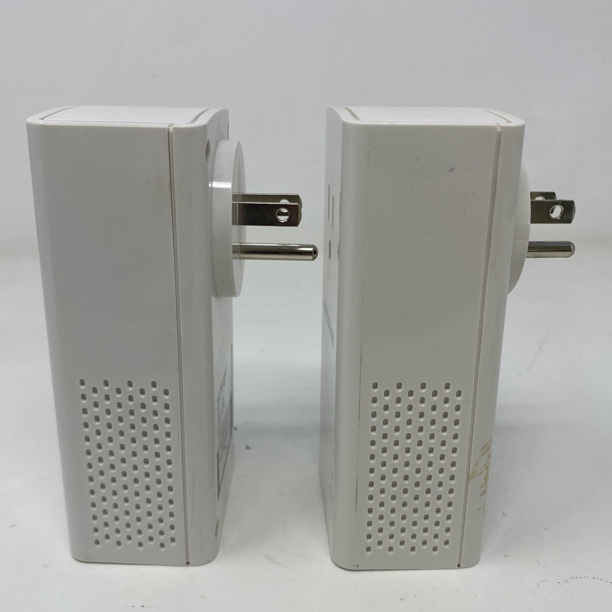 Right-UNT931378DW3