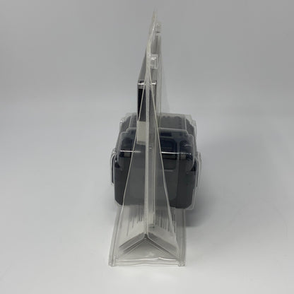 Left-UNT303074UHQ