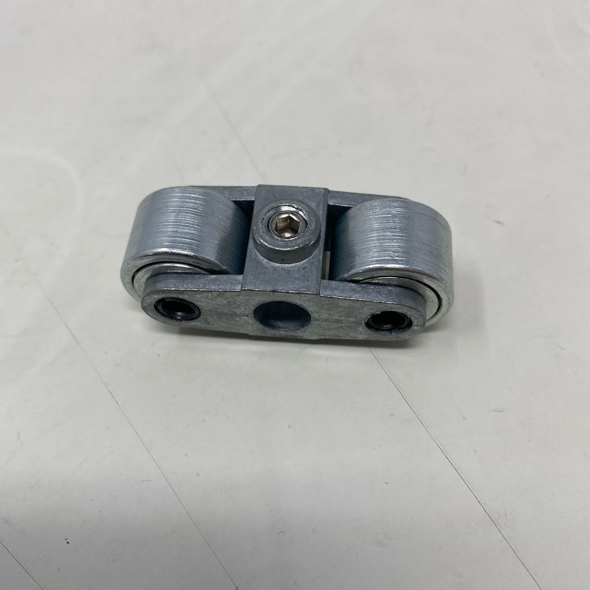 Serial #/Tag-UNT693786CZK