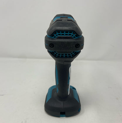 Right-LPNPMEY2579903