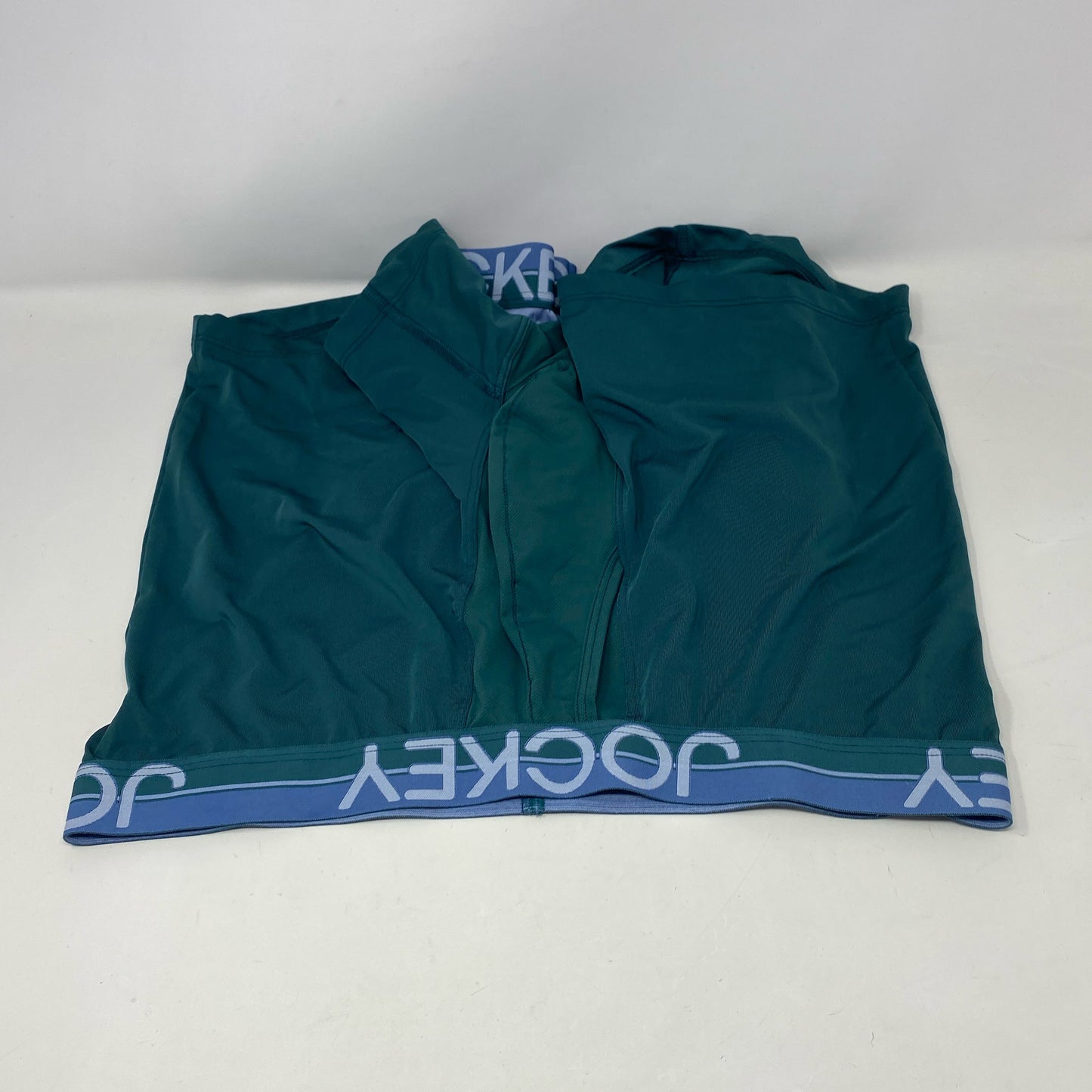Back-UNT331990ABL