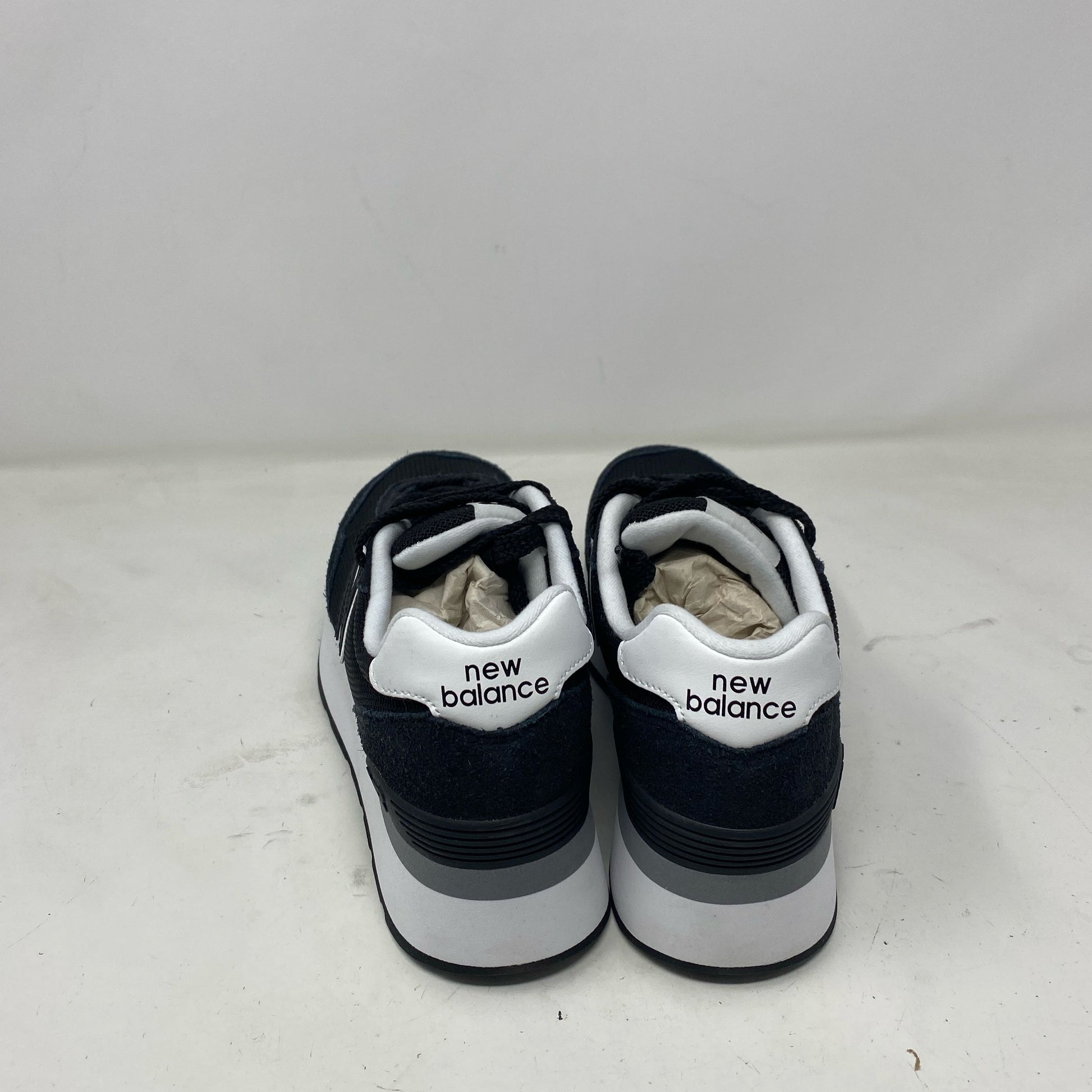 Left-UNT247413IW6