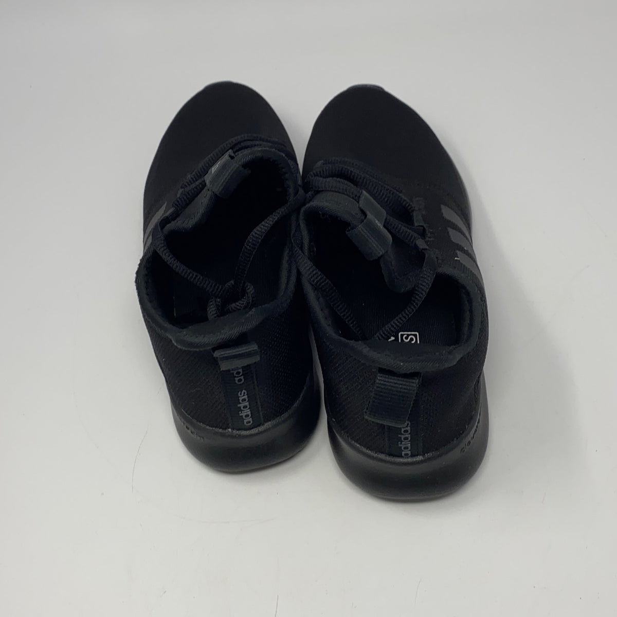 Right-UNT4704811AZ
