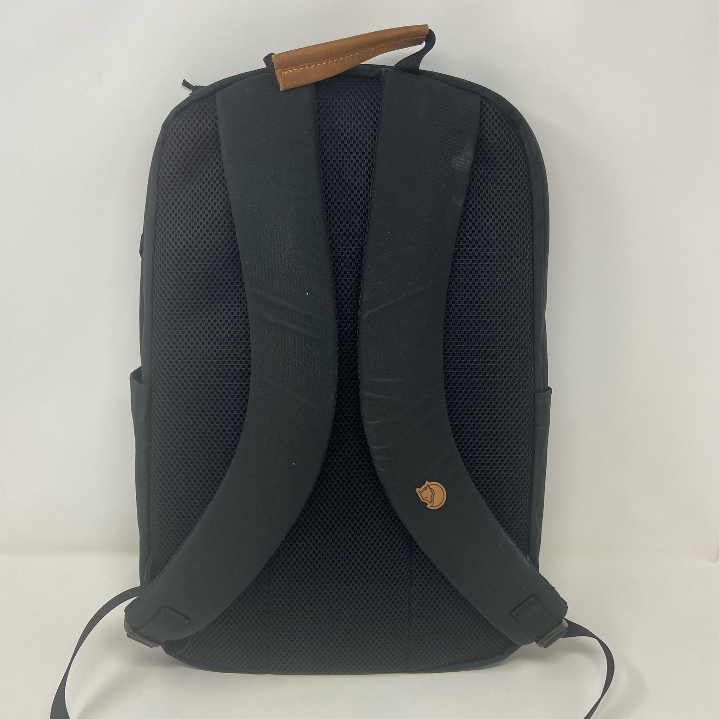 Back-UNT976422ICI