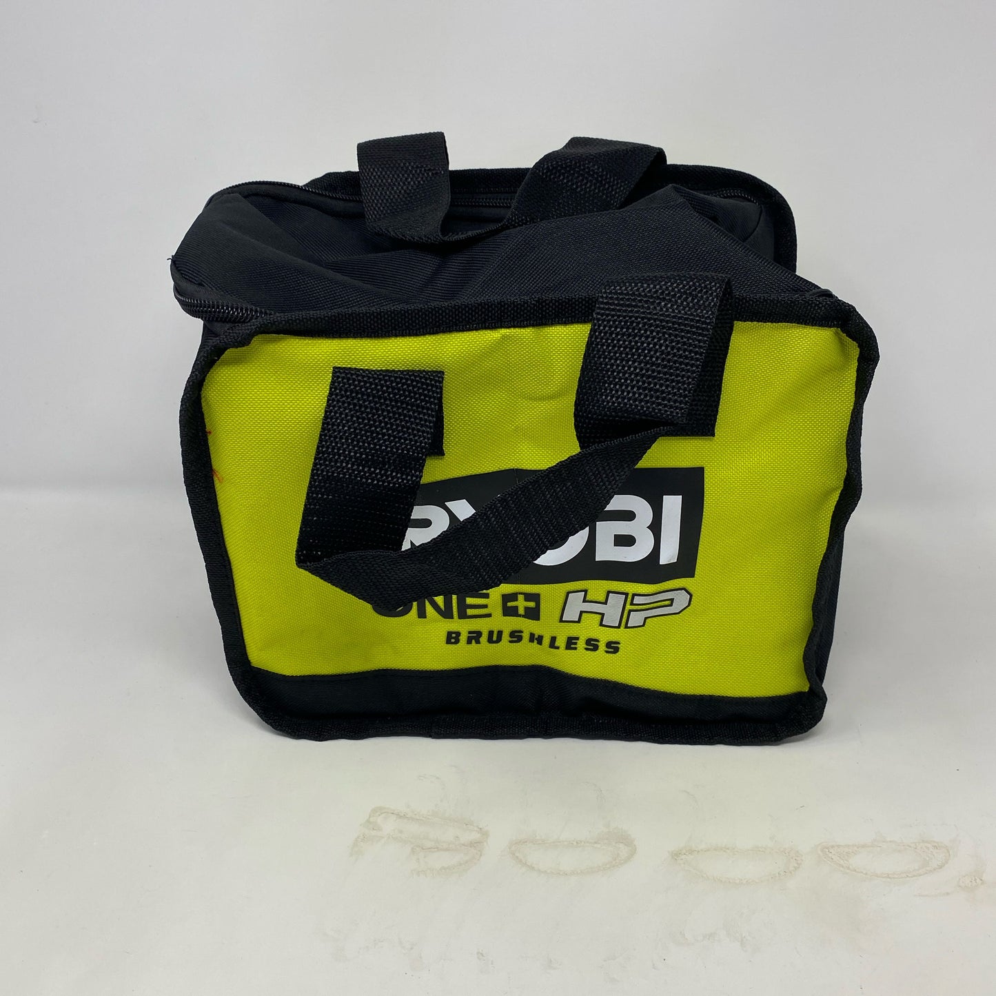 Front-LPNNC6JXF4M1M