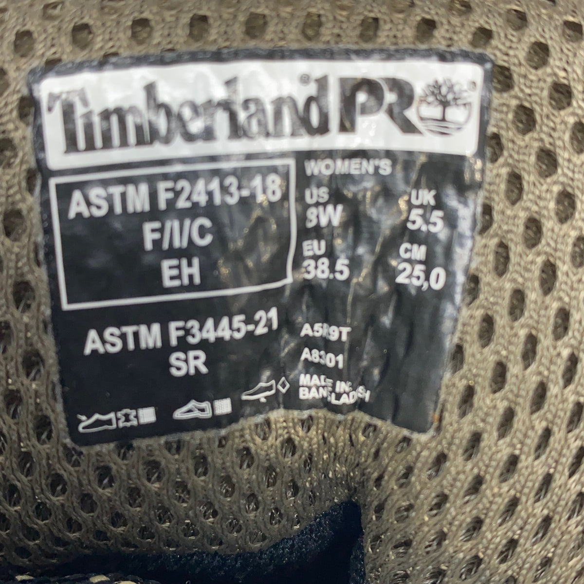 Serial #/Tag-UNT257390KF9