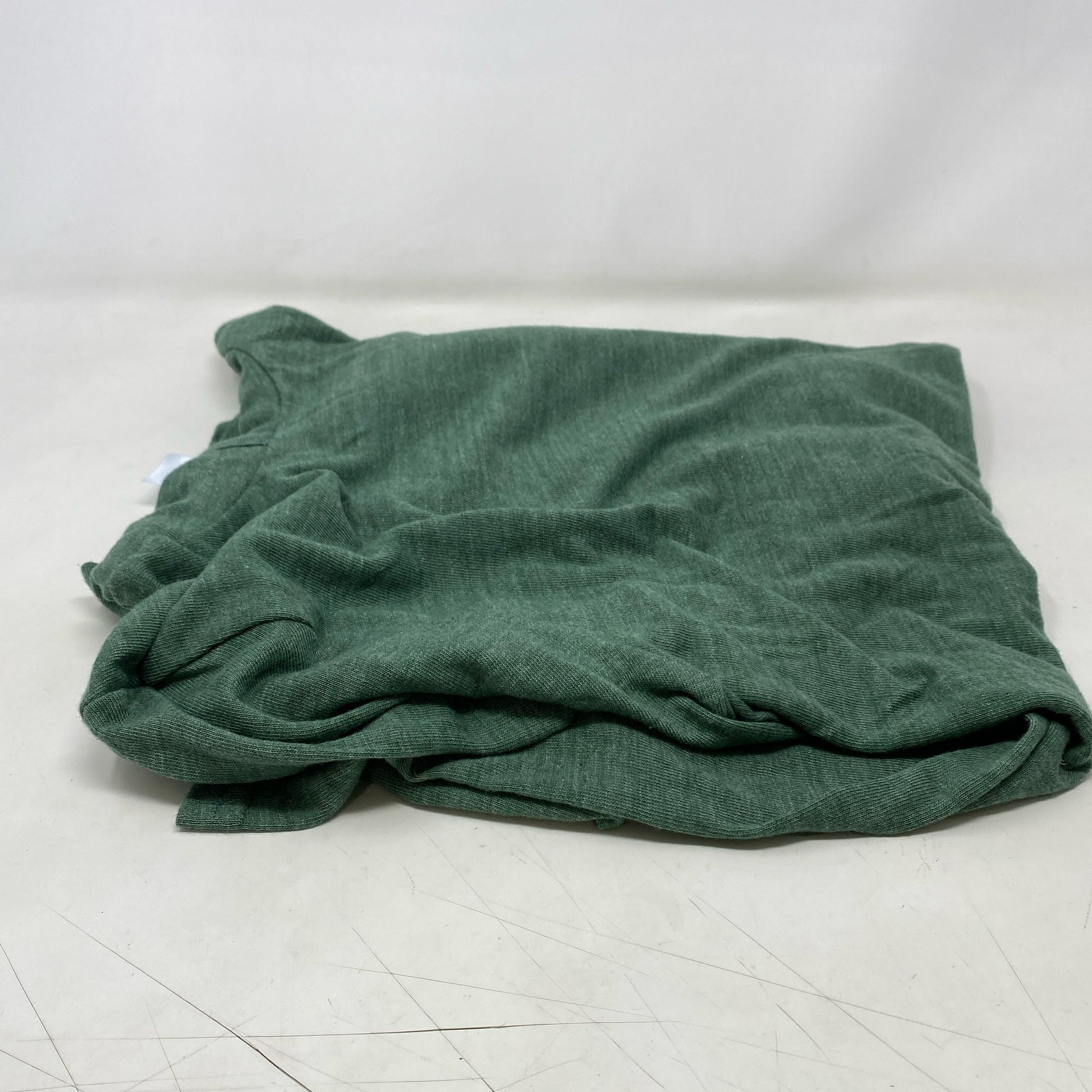 Back-UNT819514C6X