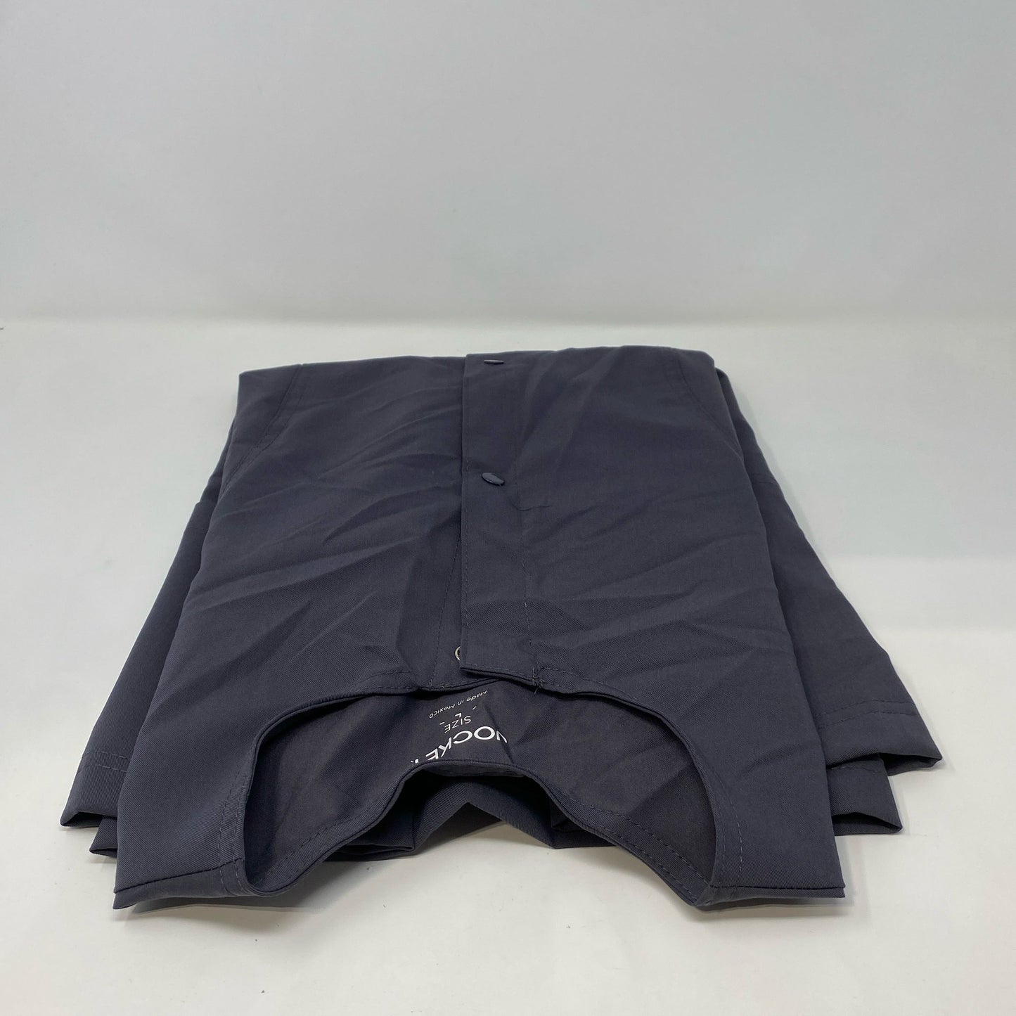 Back-UNT261129Y3X