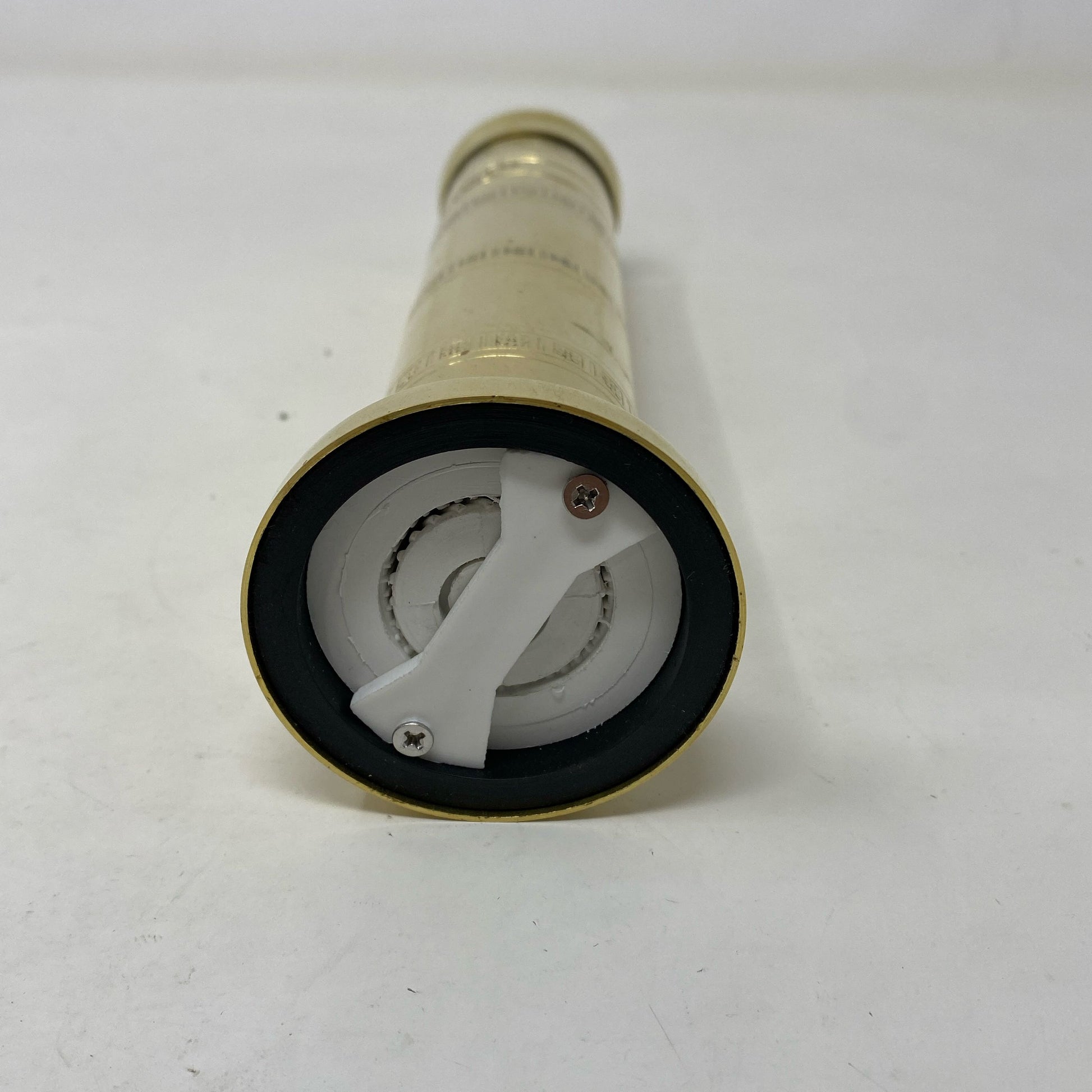 Bottom-LPNO555669478