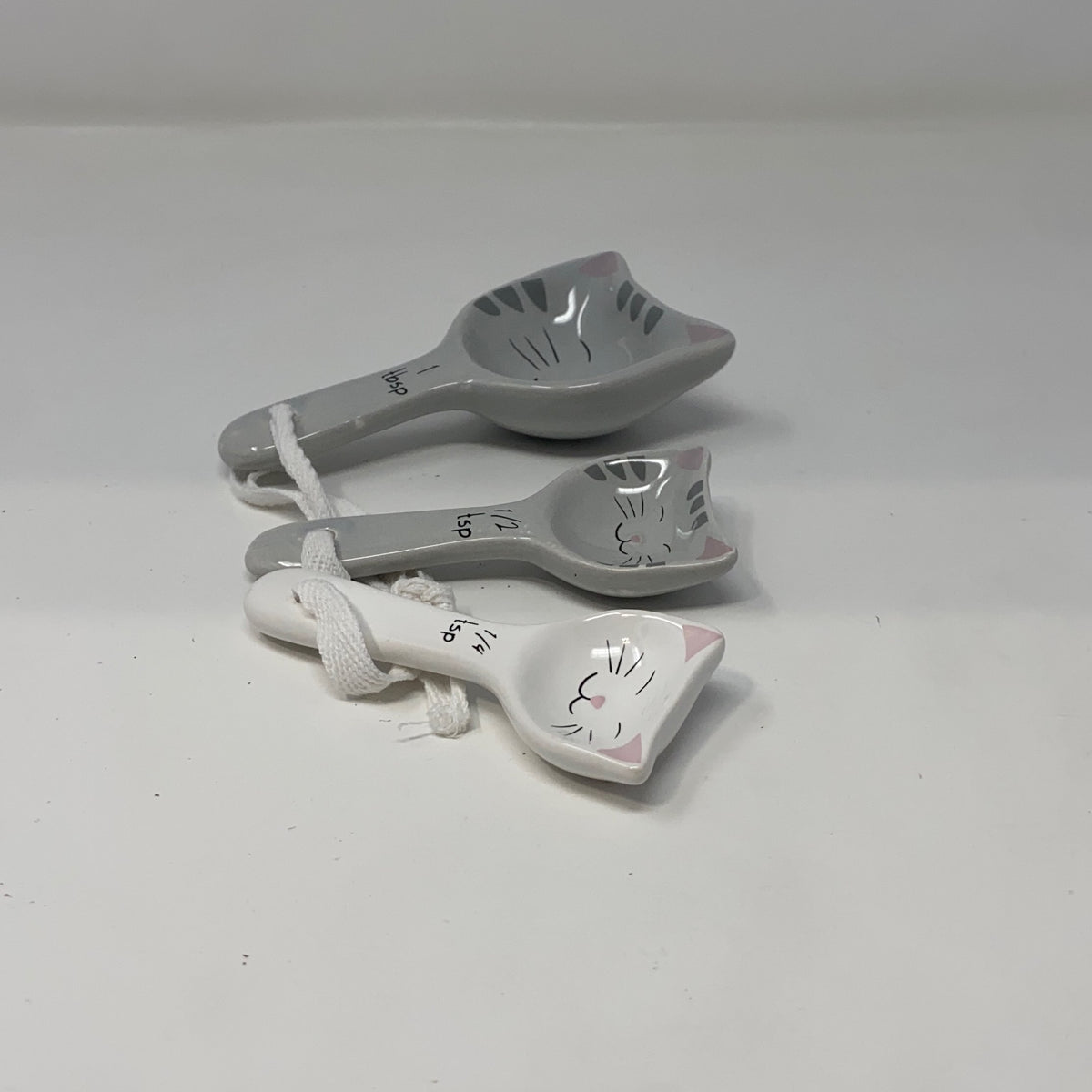Right-LPNNG6P67YK5V