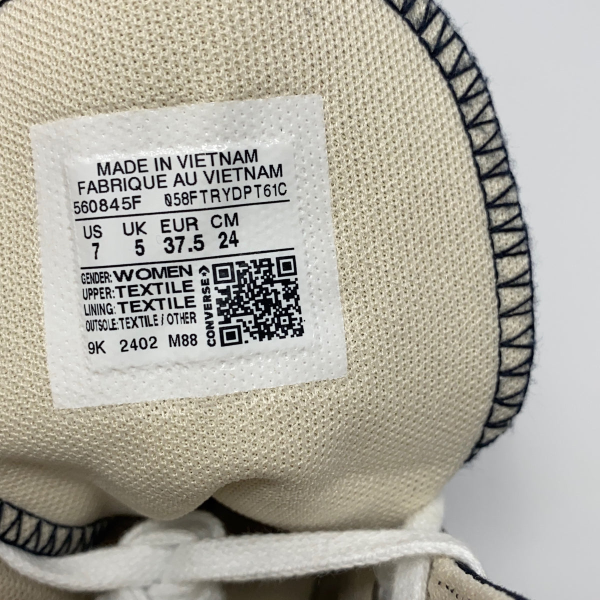 Serial #/Tag-UNT864876QTF