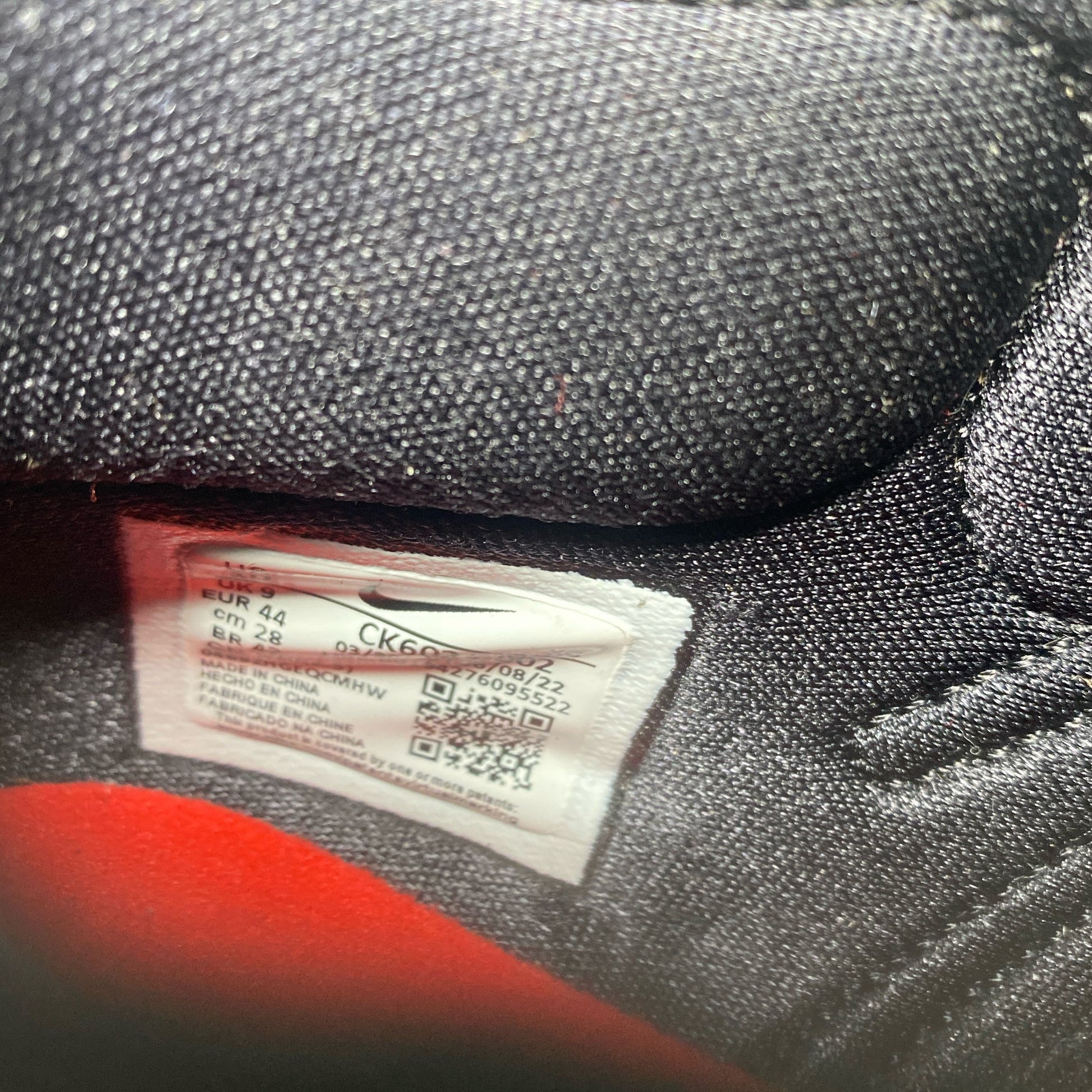 Serial #/Tag-UNT739111N37