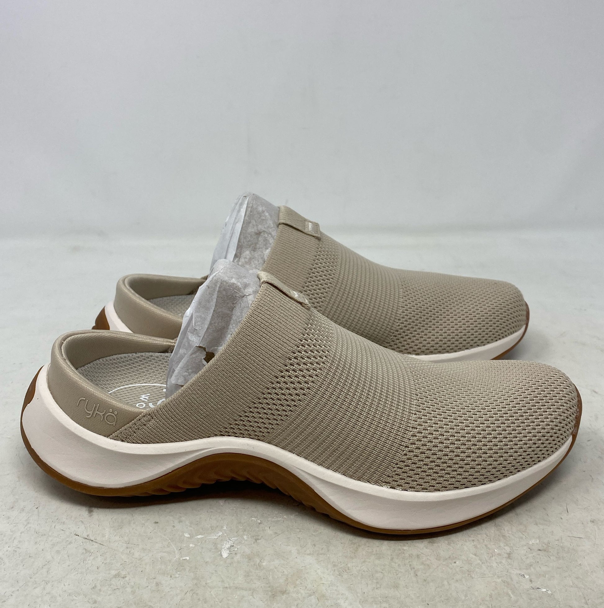 Product Image-UNT250652FKOG