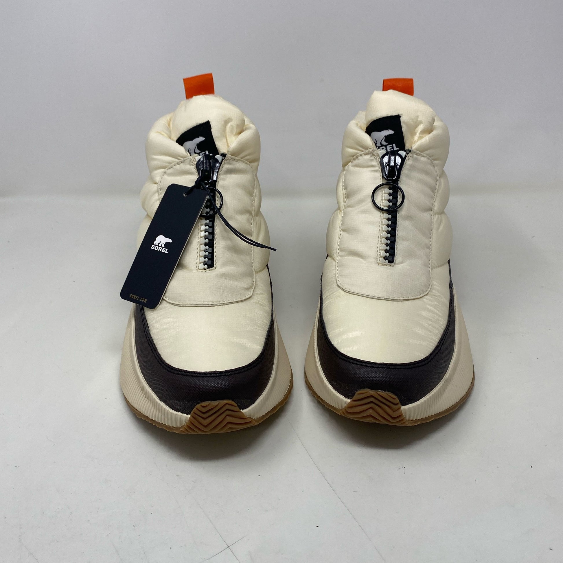 Left-UNT933408Z47