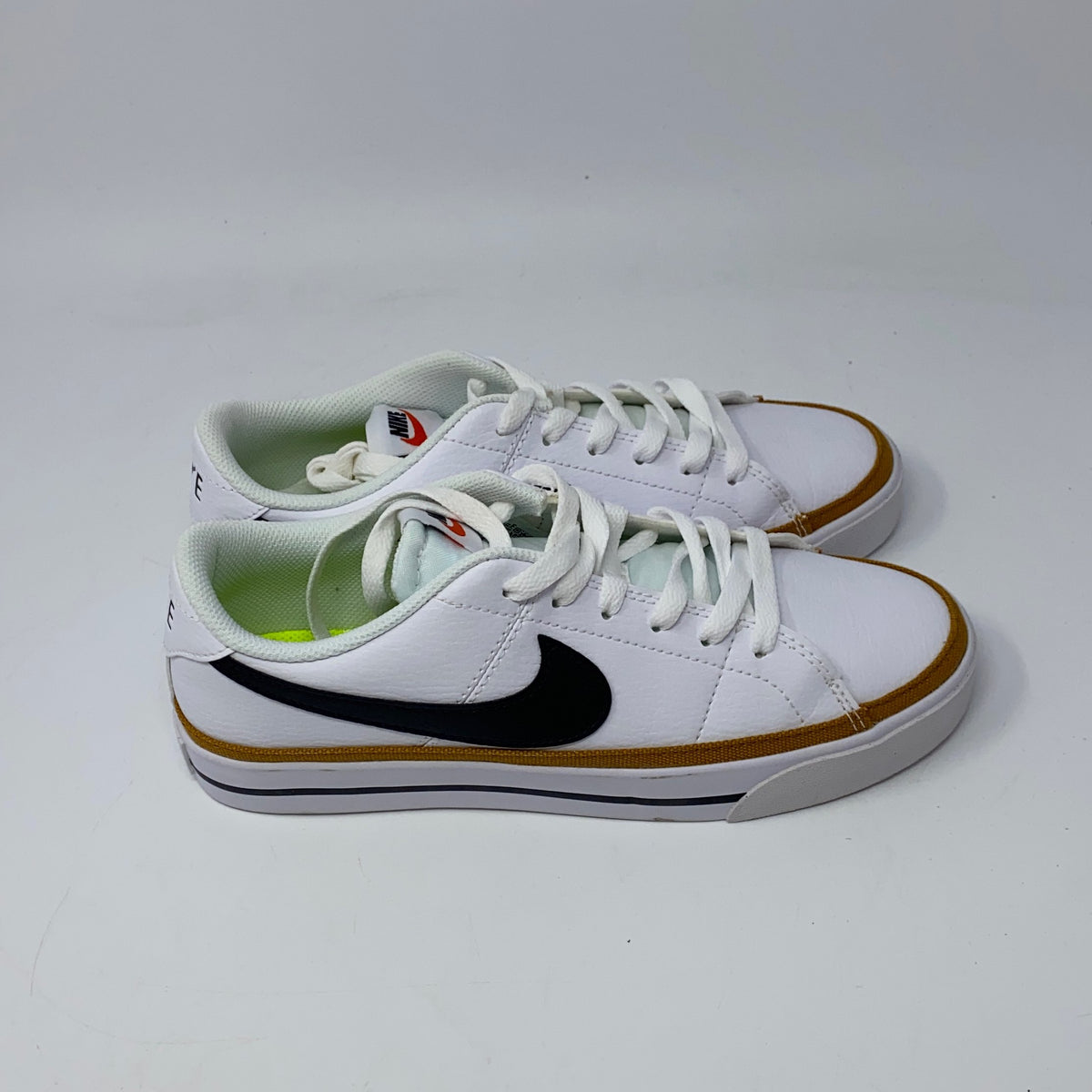 Front-UNT875980ATR