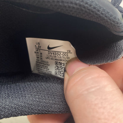 Serial #/Tag-UNT543350H8W