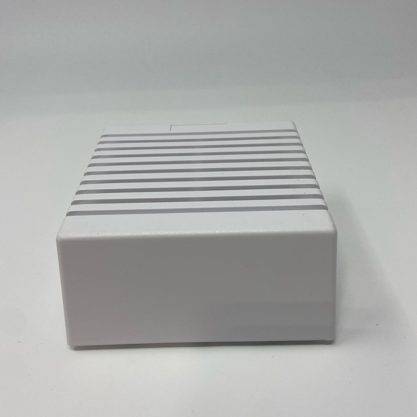 Back-UNT6176239V2