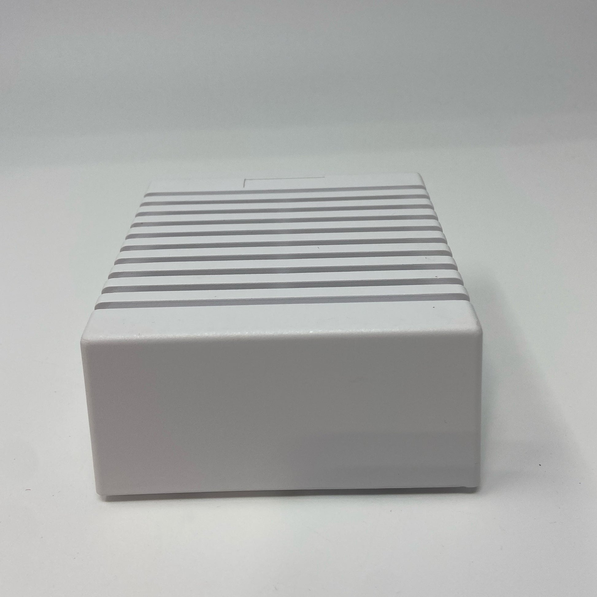Back-UNT6176239V2