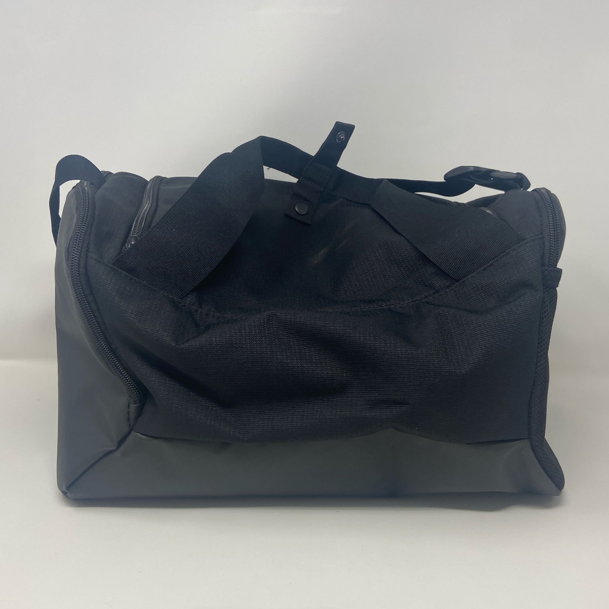 Back-UNT81938093V