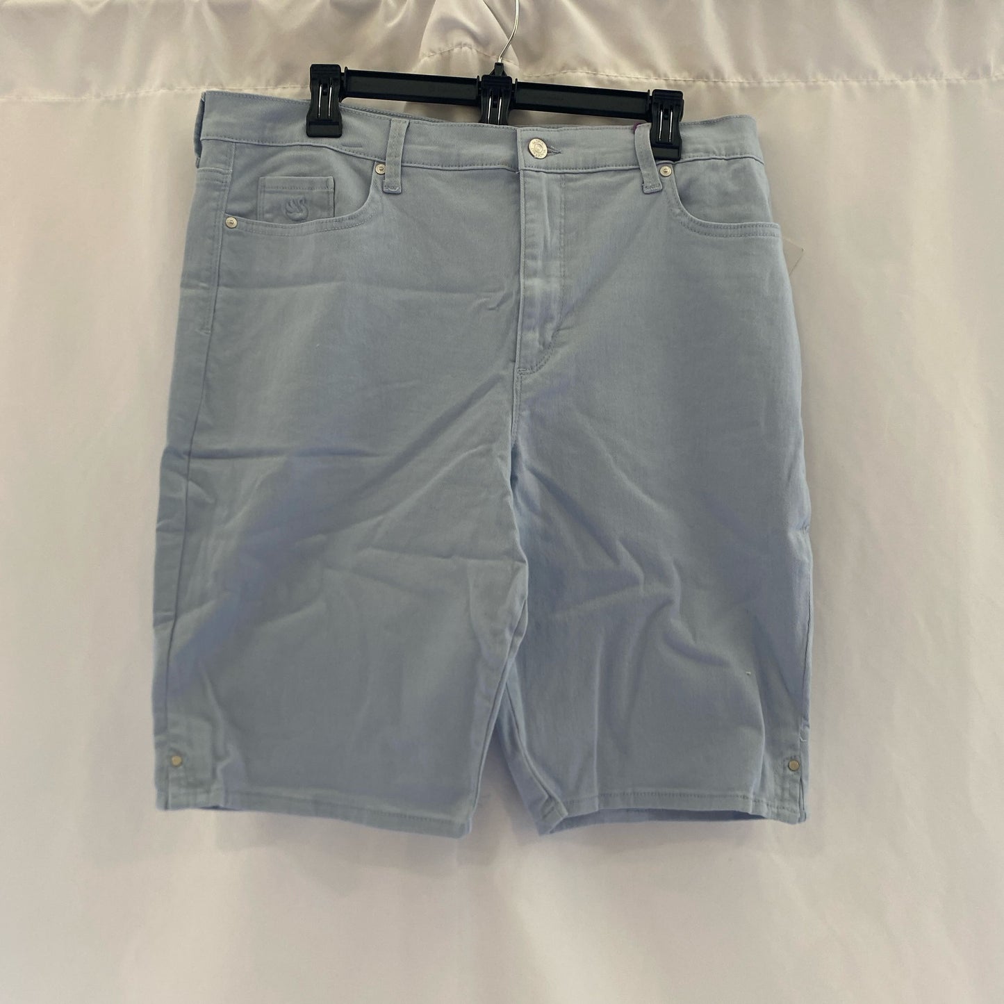 Front-UNT317750VLE