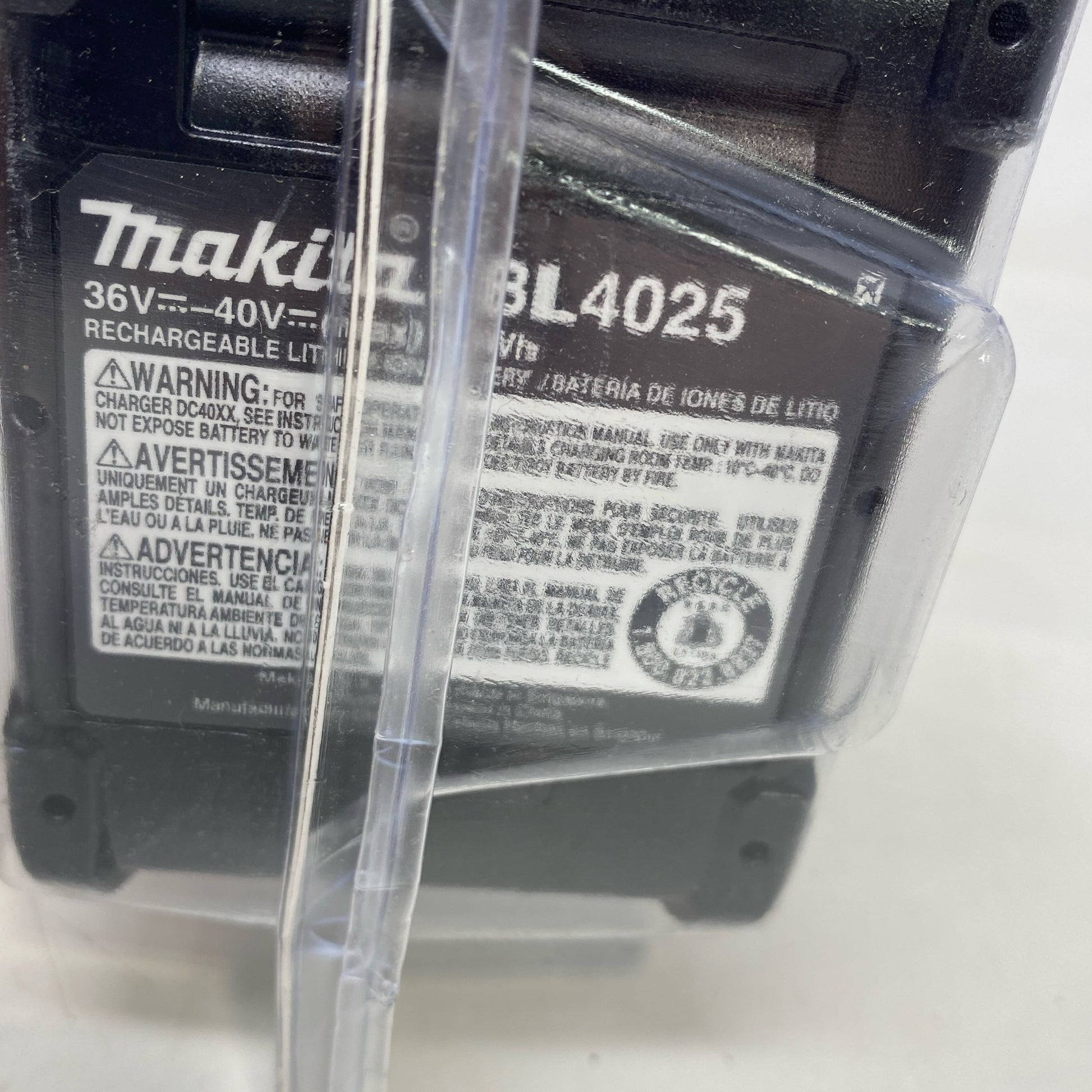 Serial #/Tag-LPNND688L6T5M