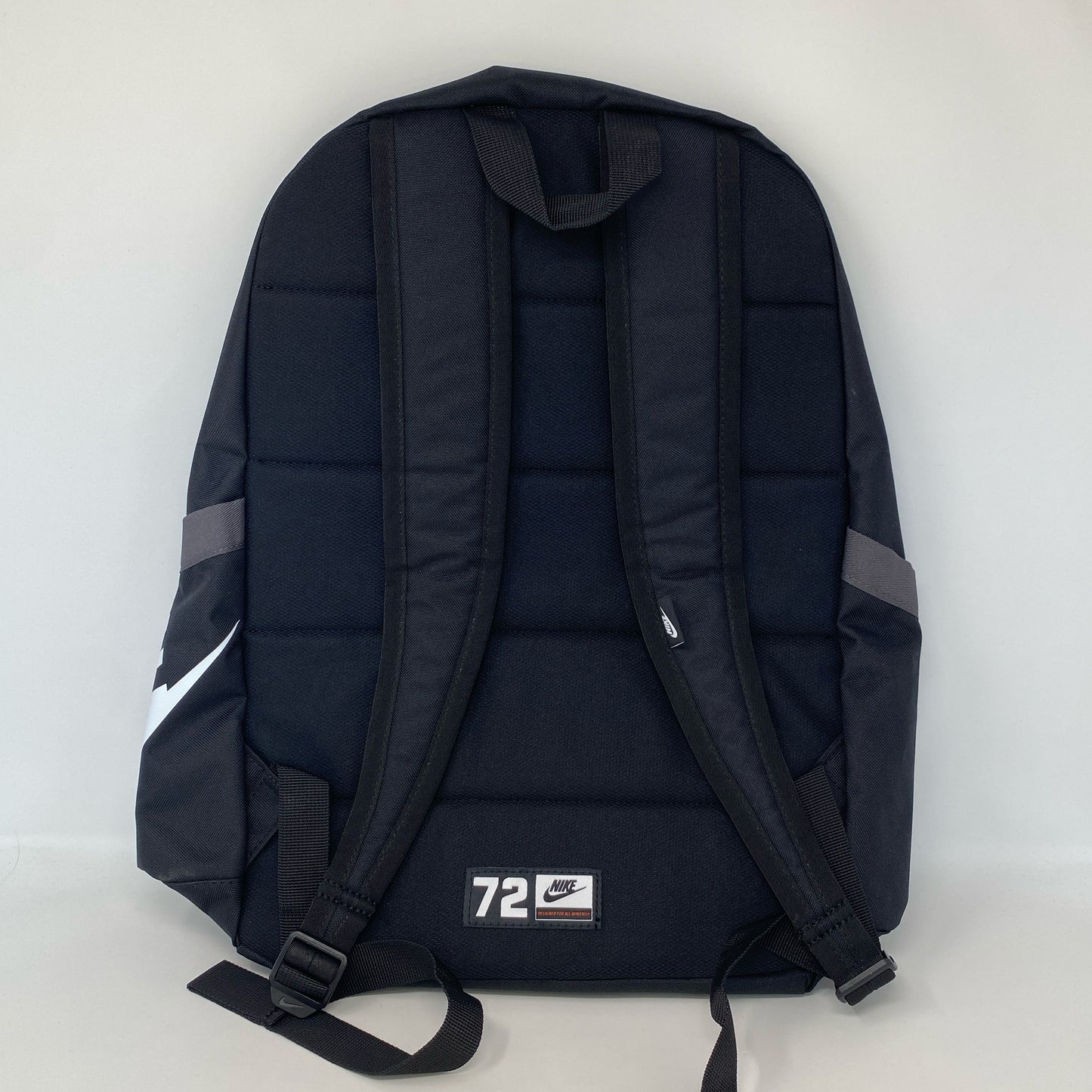 Back-UNT863313CV9
