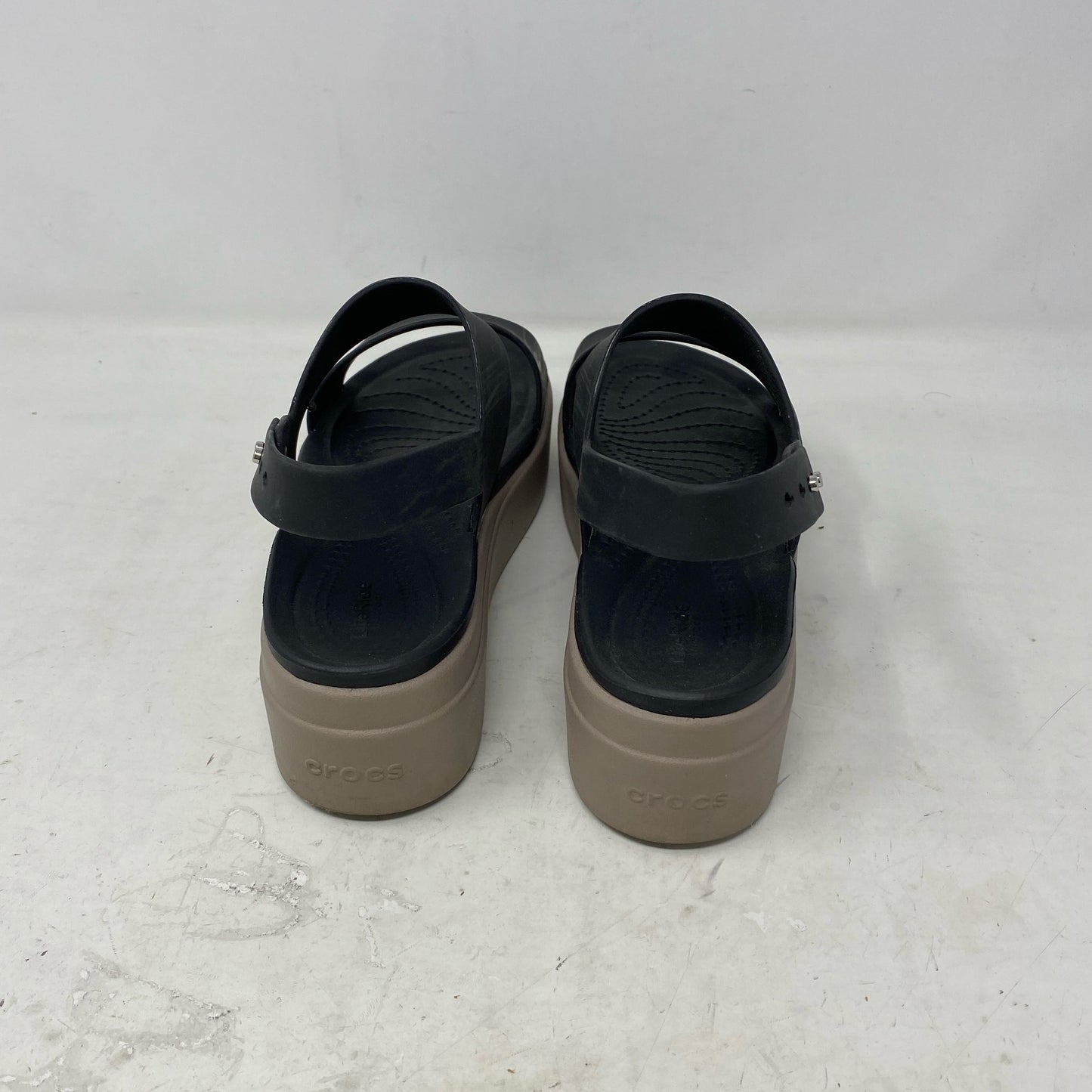 Left-LPNT093959416