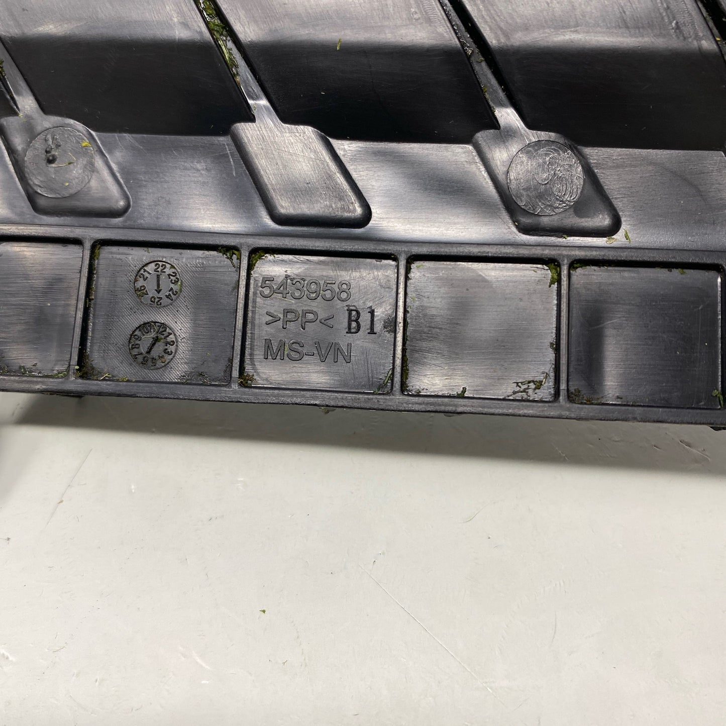 Serial #/Tag-LPNND6ZFXZ4HP