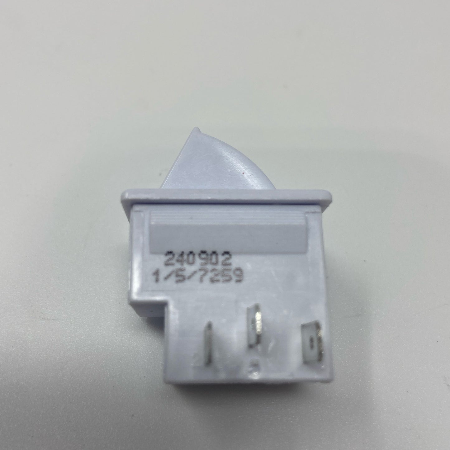 Serial #/Tag-UNT60842540QR