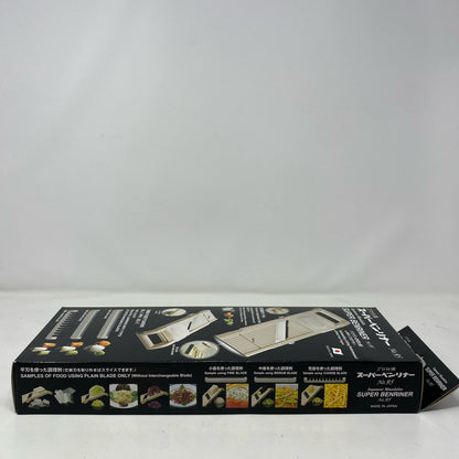 Left-UNT665230R6I