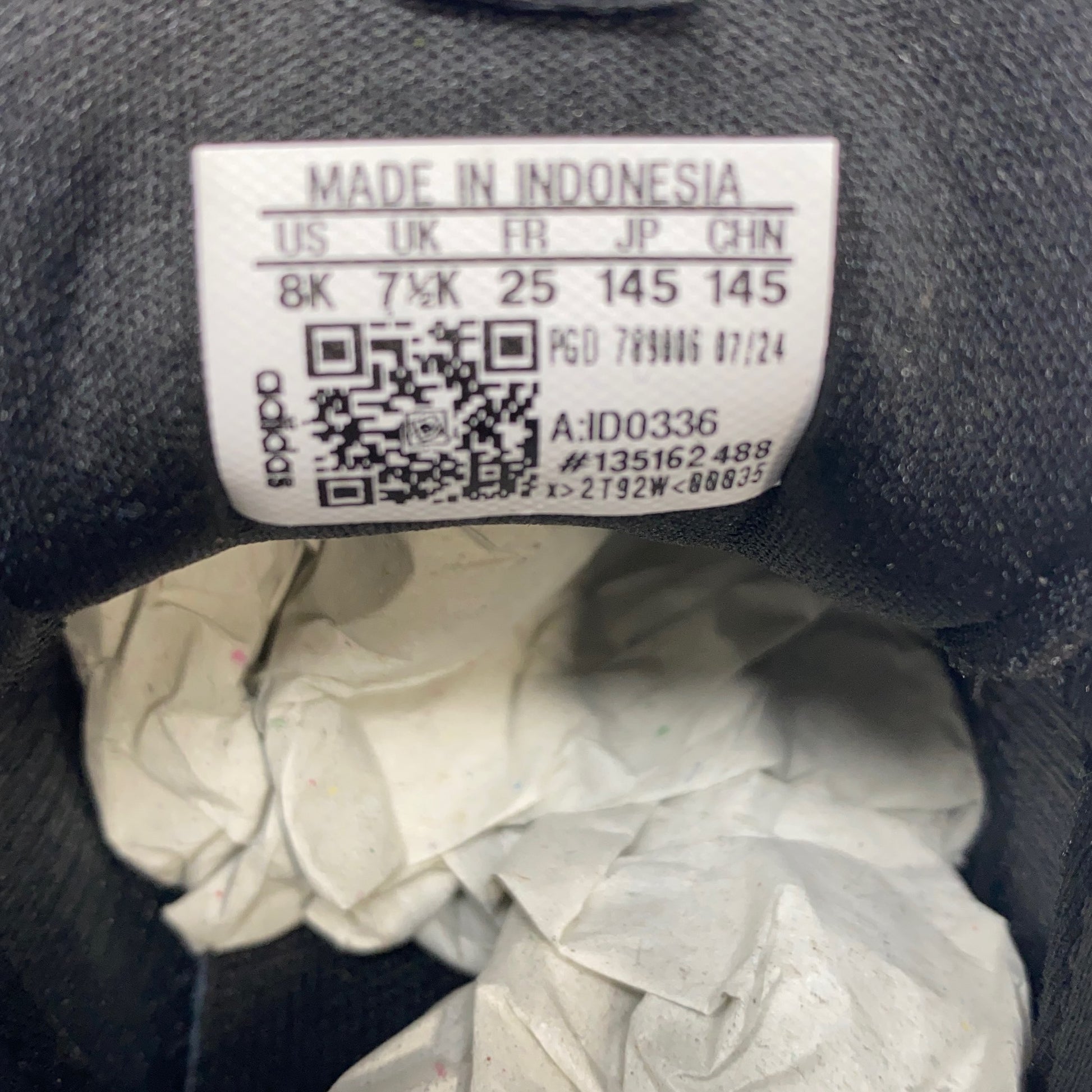 Serial #/Tag-UNT362526JQ2