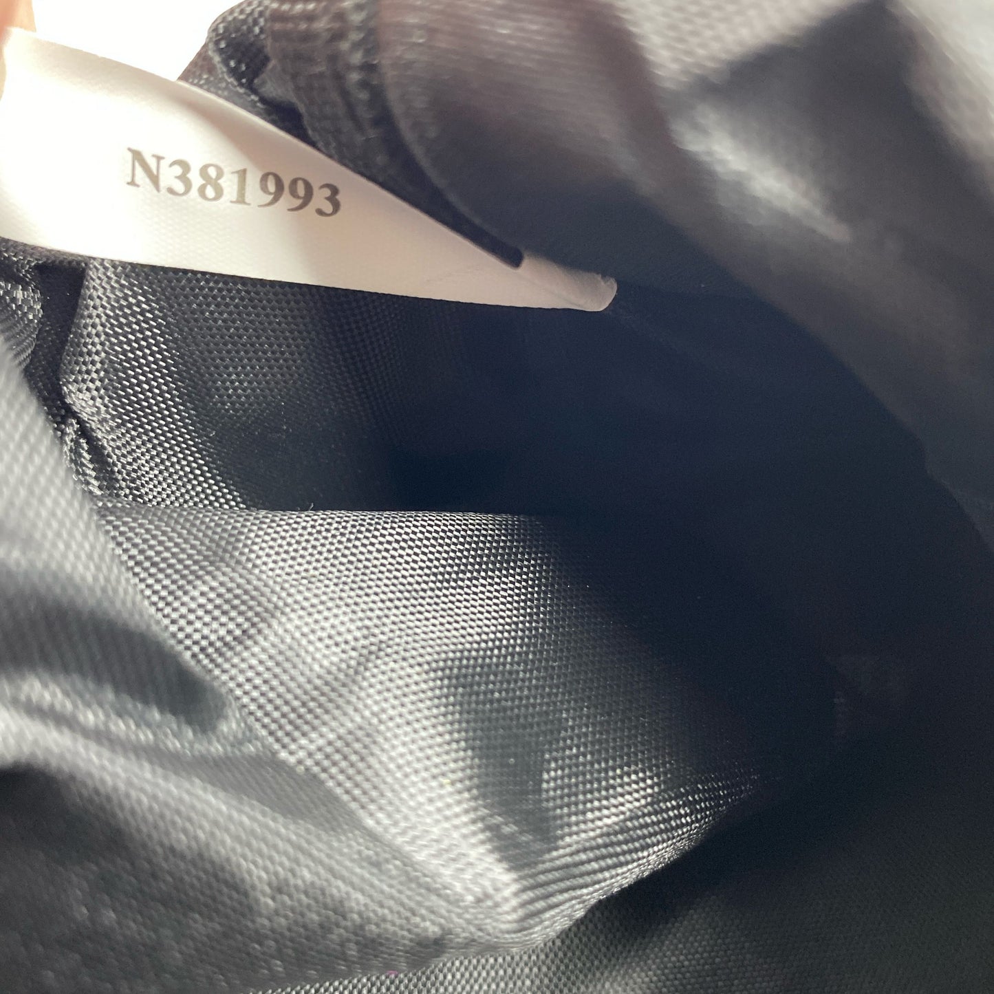 Serial #/Tag-UNT9186906AW