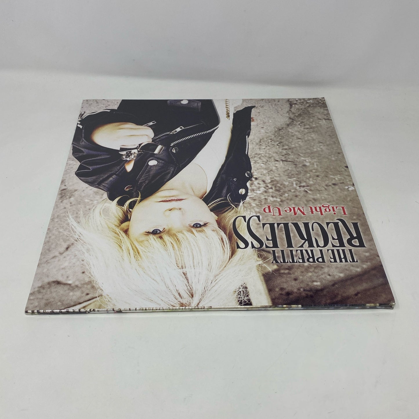 Back-UNT301492UWK
